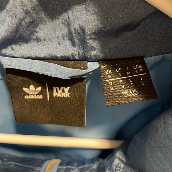 Adidas IVY PARK Nylon Track Jacket (all gender) - Picture 4 of 4